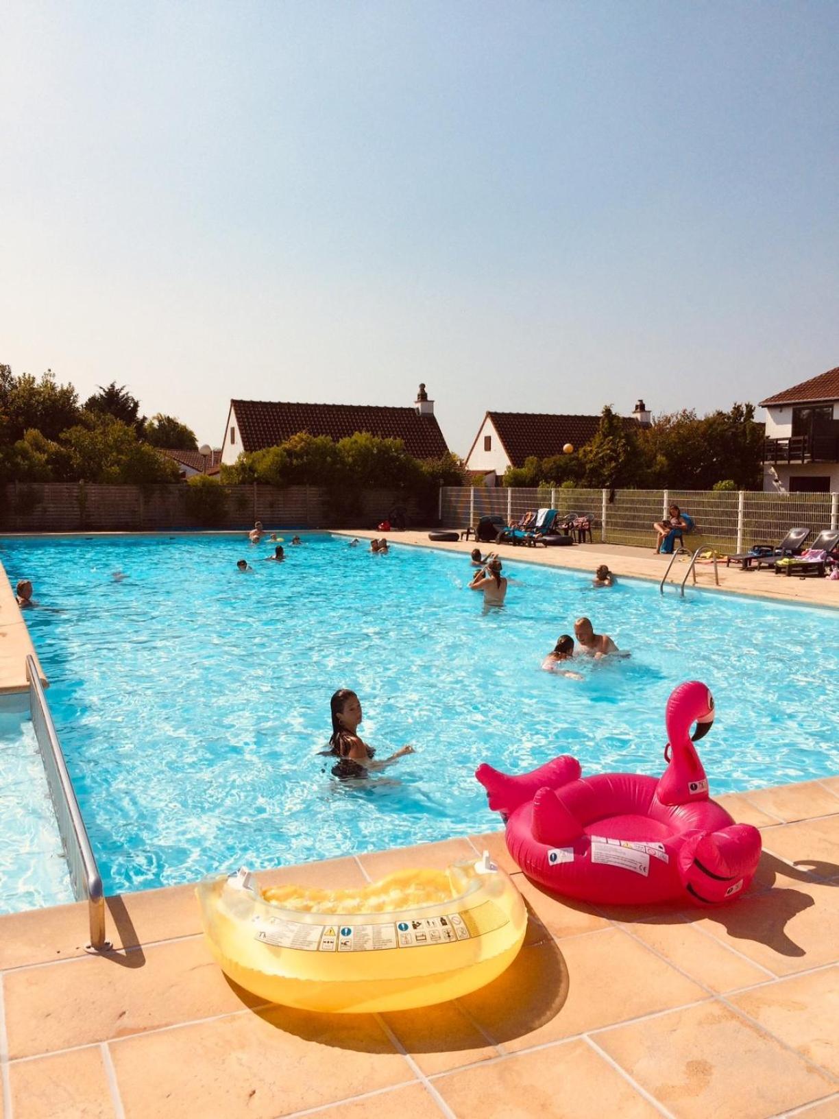 Hotel Zeepark Zeewind à Bredene Extérieur photo
