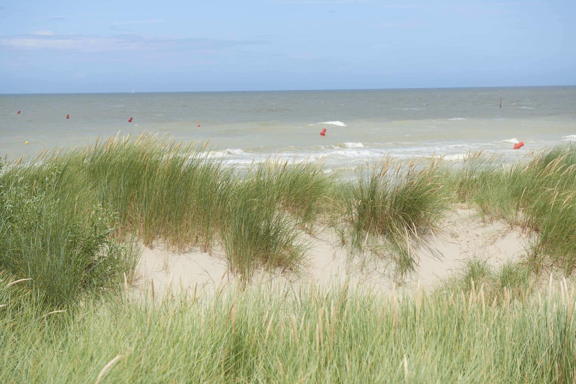 Hotel Zeepark Zeewind à Bredene Extérieur photo